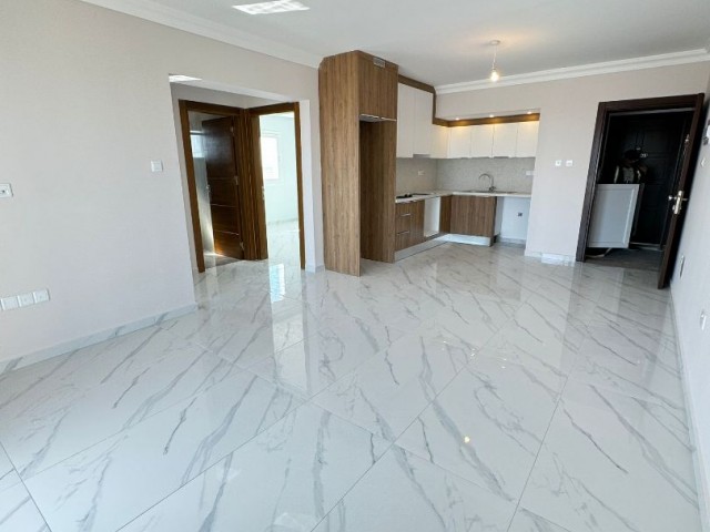 NOT : FİYATI 95,000 GBP İSKELE LONG BEAC DA ONRY 9, KAT GÜNEY CEPHESİN DE DENİZ VE HAVUZ MANZARALI SATILIK 2+1 DAİRE ADEM AKIN 05338314949